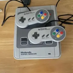 Nintendo SUPER FAMICOM 本体 2コントローラー付き