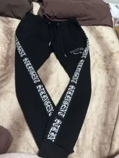 Item thumbnail for item 2a535de8-9f36-4246-96a3-10483153d291