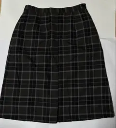 新品／グレー系チェック柄タイトスカート