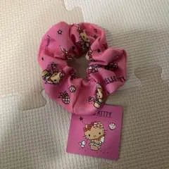 ハローキティ　日焼けキティ　シュシュ