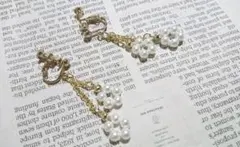 花のパール イヤリング