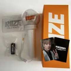 RIIZE 公式　ペンライト　①
