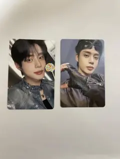 ジウン　ICONIK 封入　トレカ　ゼベワン　ZB1 キムジウン