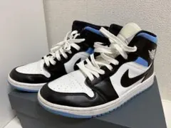 Air Jordan 1 Mid 'University Blue'