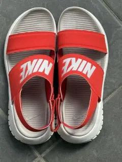 Nike スポーツサンダル オレンジ