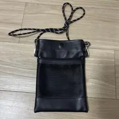 【美品】ミニショルダーバッグ サコッシュ 本革 メッシュポケット 黒スマホポーチ