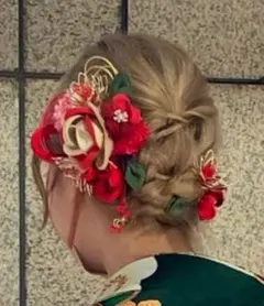 成人式 髪飾り 赤 外箱あり