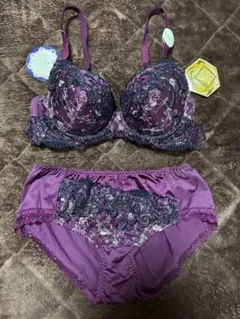 ドゥペルル　ブラジャー ショーツ セット パープル D65 Mサイズのサムネイル