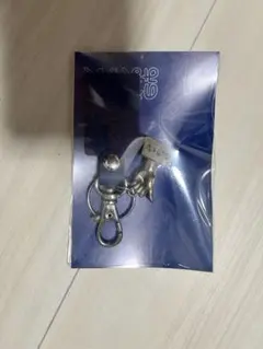 M!LK 吉田仁人 のぞいてみるく？展 イイじゃん手型キーホルダー - メルカリ