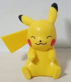 7.ピカチュウ フィギュア　ポケットモンスター　ポケモン　置物