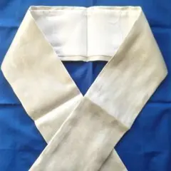 伊達衿　重ね衿　銀色　シルバー　シルク100％　絹　広衿　さんび　結婚式　ラメ