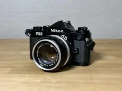 【美品】Nikon FE2 ブラック フィルムカメラ50mm F1.4レンズ付きのサムネイル