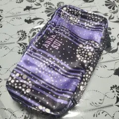 アナスイ　化粧ポーチ　紫　パープル　ロゴ入り　新品未使用