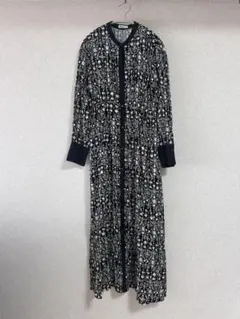 完売品】LibraCue サージカルオールインワン 花柄 リボン - メルカリ