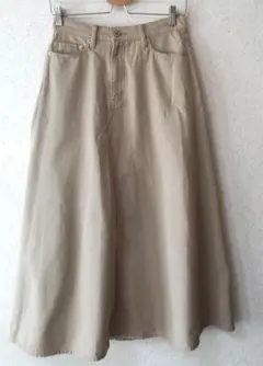 Item thumbnail for item 365bf9a6-ebd8-433b-bdf6-d1a4c754bf51