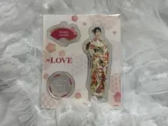 LOVE ア佐々木舞香 アクリルスタンド - メルカリ