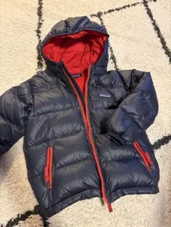 patagonia ダウンコート 4T ネイビー/レッド