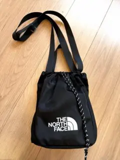 THE NORTH FACE 巾着ショルダーのサムネイル