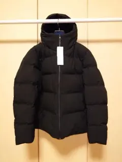 ユニクロ　シームレスダウンパーカー　Lサイズ　ブラック
