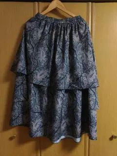 a.v.vCharme フレアスカート Lサイズ ペイズリー柄