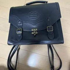 axes femme 型押しフラップサッチェル ブラック 黒