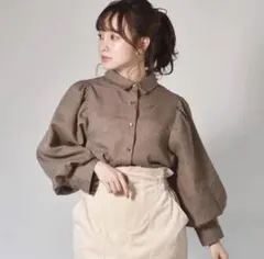 ボリューム袖チェックブラウス