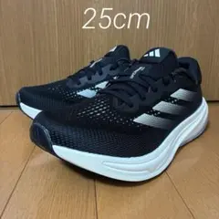 アディダス ランニングシューズ　スーパーノヴァ ライズ ワイド　IG8245