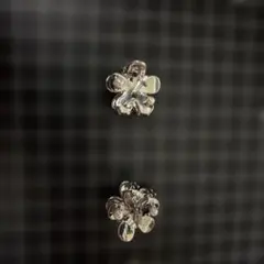 クリスタル花形ヘアアクセサリー
