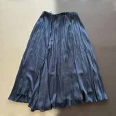 アンタイトル　UNTITLEDネイビー プリーツロングスカートのサムネイル