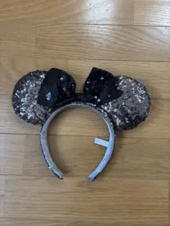 ミッキー耳カチューシャ 黒と金のラメ