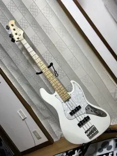 Item thumbnail for item 97766efc-5c1c-4d85-ae96-d2cf04d34894