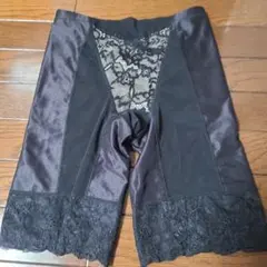 DHC 骨盤ガードル 黒 レース付き