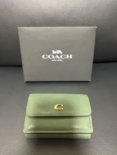 COACH グリーンレザー 三つ折り財布