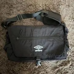 UMBRO ショルダーバッグ