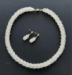 ビーズステッチ ネックレス