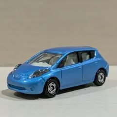 トミカ　日産　ティーダ　ダークブルー　カラーサンプル 非売品 希少トミカ 日産 ティーダ TIIDA ダークブルー 1/60 日産特注 - メルカリ