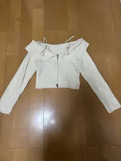 nemne ダブルジップラメオフショルニット