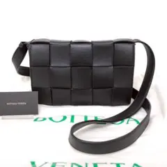 【美品】ボッテガ カセット イントレチャート クロスボディバッグ 578004