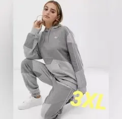 アディダス　adidas×DANIELLE CATHARI パーカー