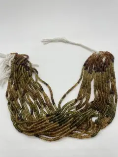 1907. グリーントルマリンボタンカット11本連売り 1908. グリーントルマリンボタンカット11本連売り - メルカリ