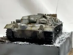 ブ*ー様 1/35 ドイツ/3号突撃砲 タミヤ戦車完成品のサムネイル