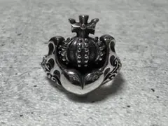 viviennewestwood 翼のエンブレムブローチ Vivienne Westwood 翼のエンブレムブローチ - メルカリ