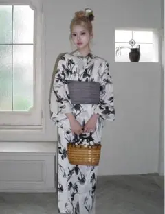 新品 Eaphi 浴衣 BOTANICAL MOTIF YUKATA 2点セット - メルカリ