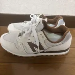 New Balance 373 ホワイト/ブラウン スニーカー　（23㎝）