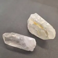 水晶　ポイント　2個セット　60ℊ　QP-003