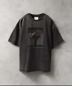 ードフラワーグラフィック ヴィンテージスノーピグメントtシャツ