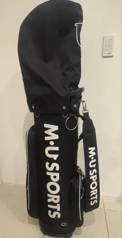 M・U SPORTS 軽量ブラックキャディバッグ