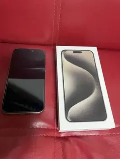 iPhone 15 Pro Max 256GB ナチュラルチタニウム