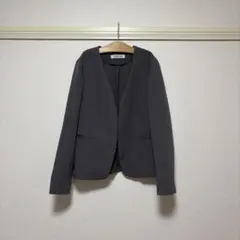 ナチュラルビューティーベーシック ノーカラージャケット