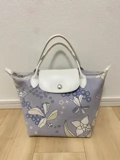 Item thumbnail for item 44780cb9-fd7d-4f96-bf61-7bf50ff3787b